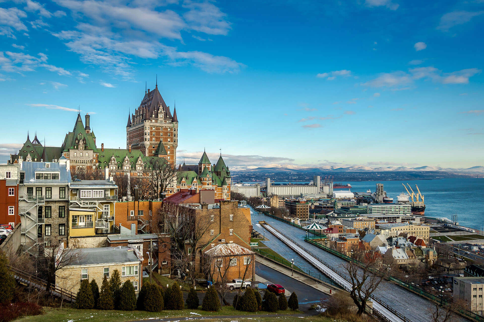 Canada: Quebec to Implement AI, IT, VFX Permanent Residence Program