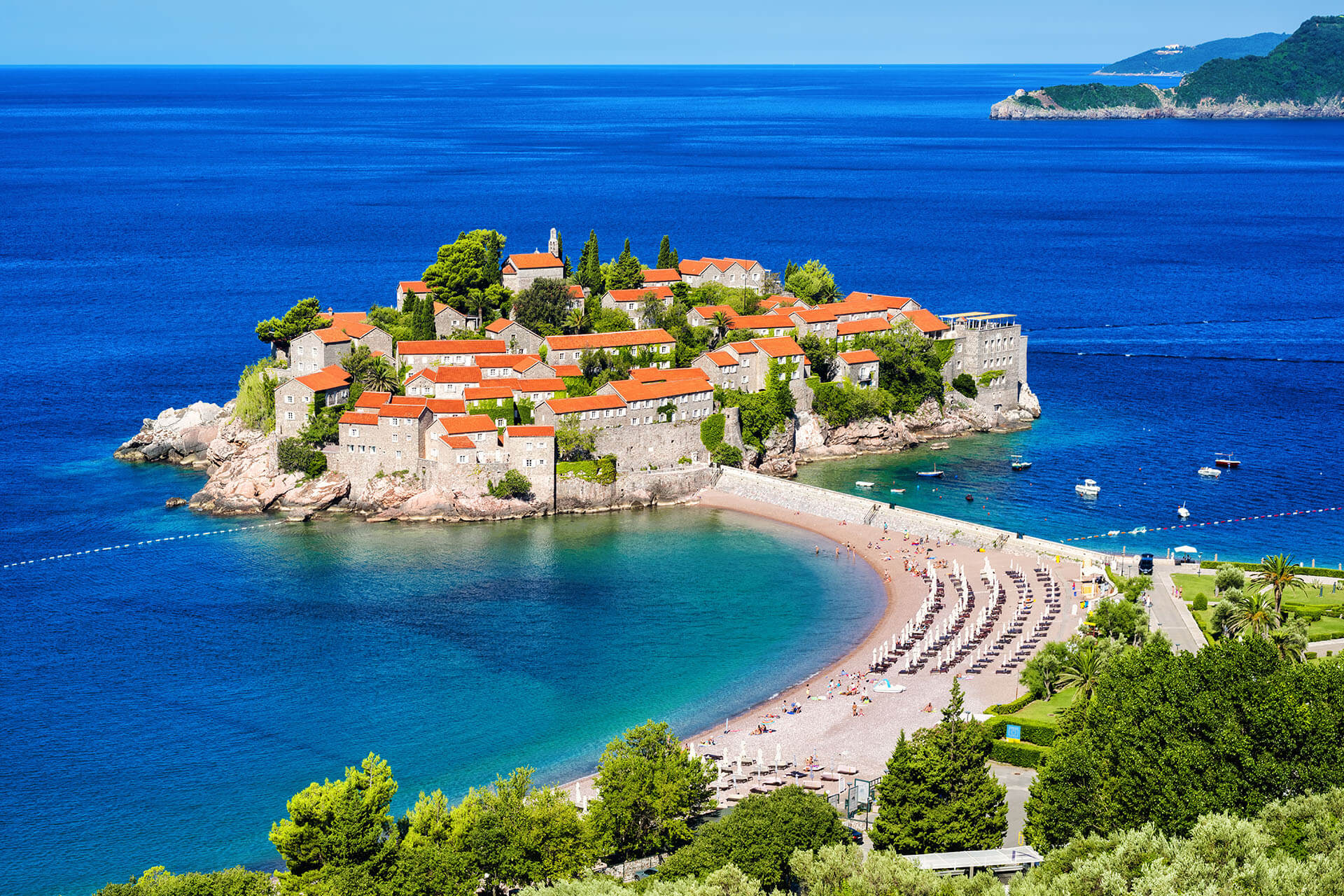Montenegro: Digital Nomads will be Granted Temporary Residence Permits