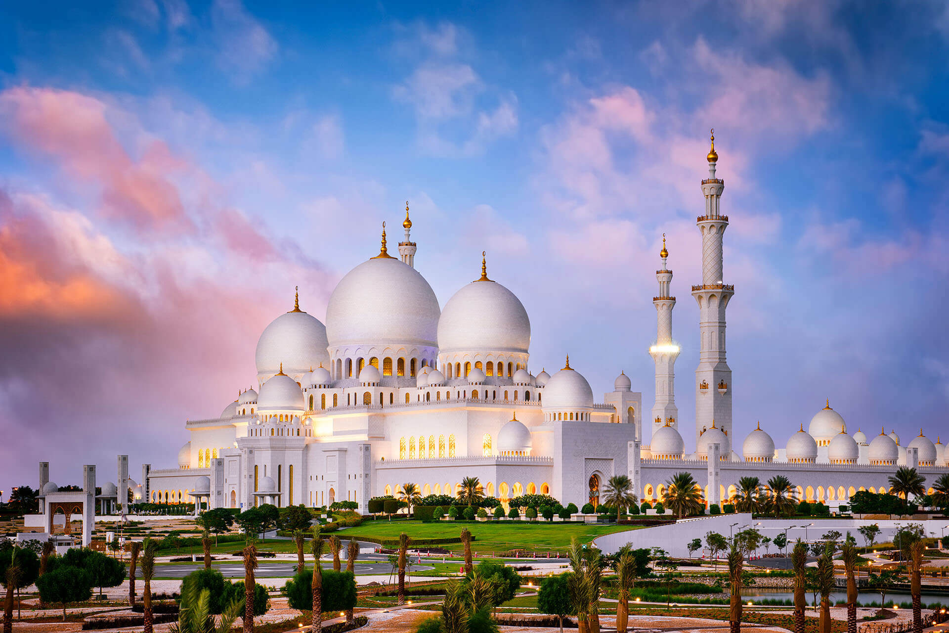 UAE: New COVID-19 Travel Rules for Travelers to Abu Dhabi
