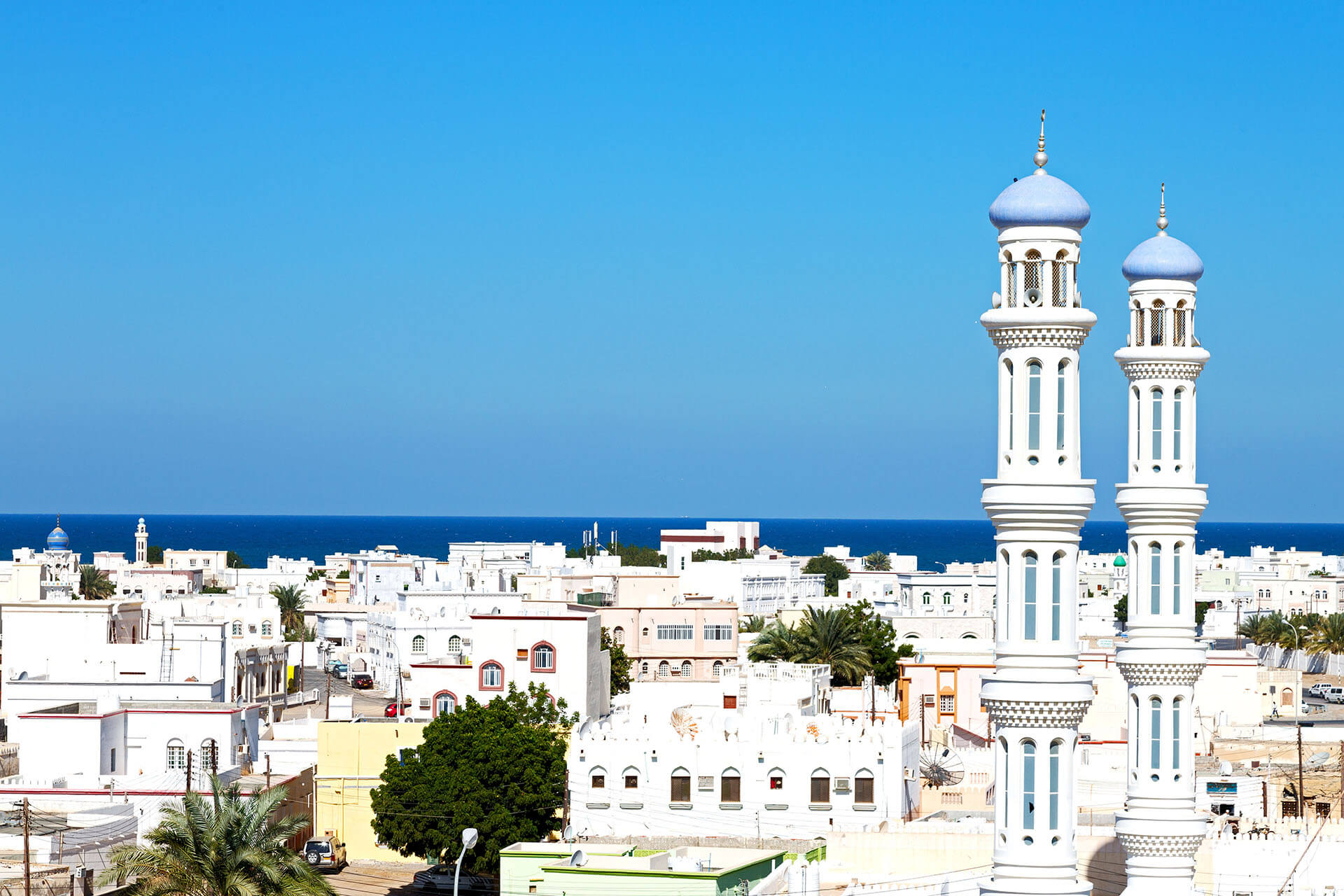 Oman: Requirement for Wage Protection System Registration