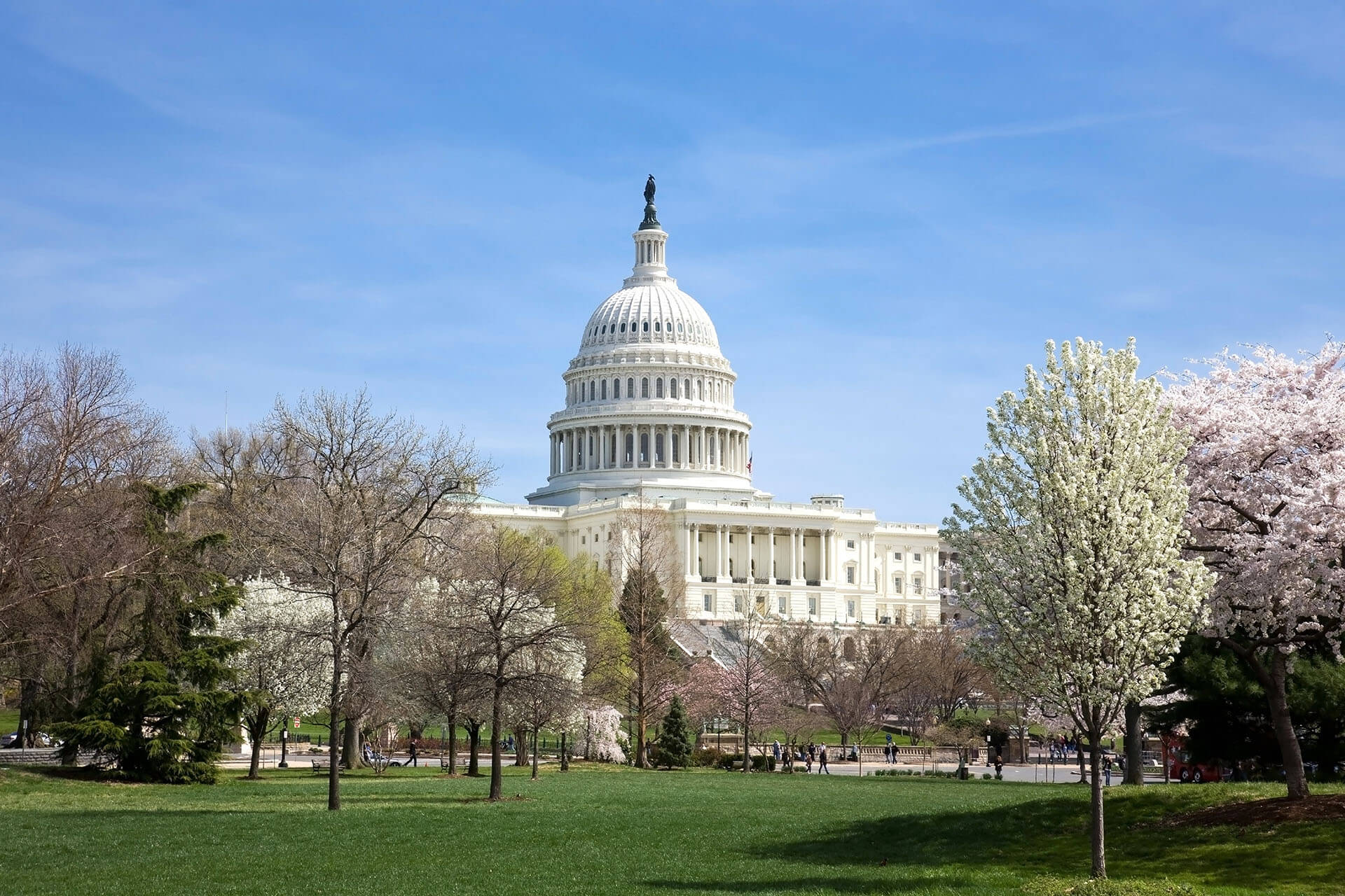 US: DS-160 Must Now Be Submitted 48 Hours Before Interview
