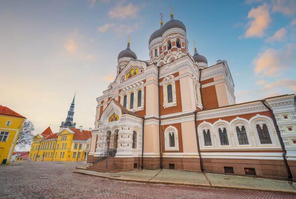 Estonia: Travel Advisory Warns Citizens to Avoid Russia
