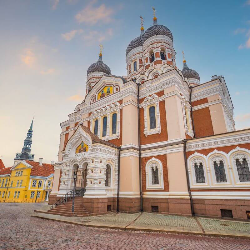 Estonia: Travel Advisory Warns Citizens to Avoid Russia