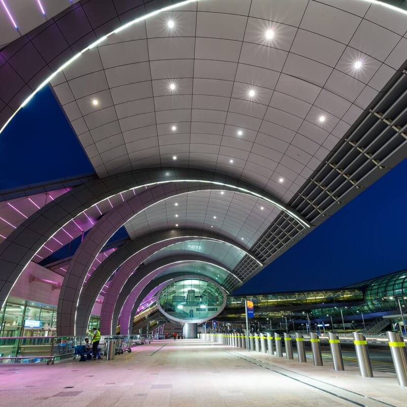 UAE: Dubai Launches AI Immigration Corridor at DXB