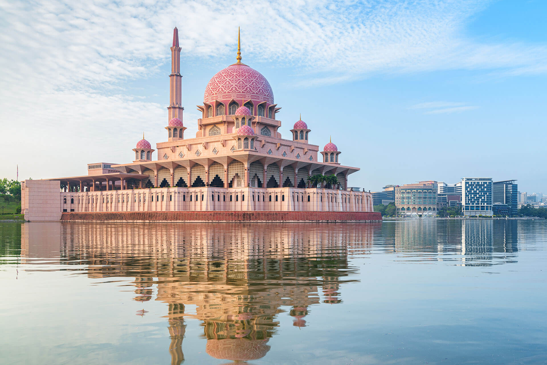 Malaysia: Updated Position List for Professional Visit Pass