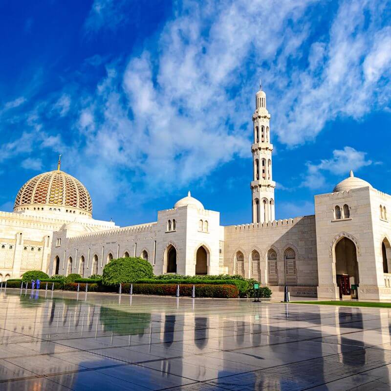 Oman: 10-Year Golden Residency Program for Investors