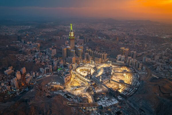 Saudi Arabia: 60-Day Grace Period for Expired Work Contracts